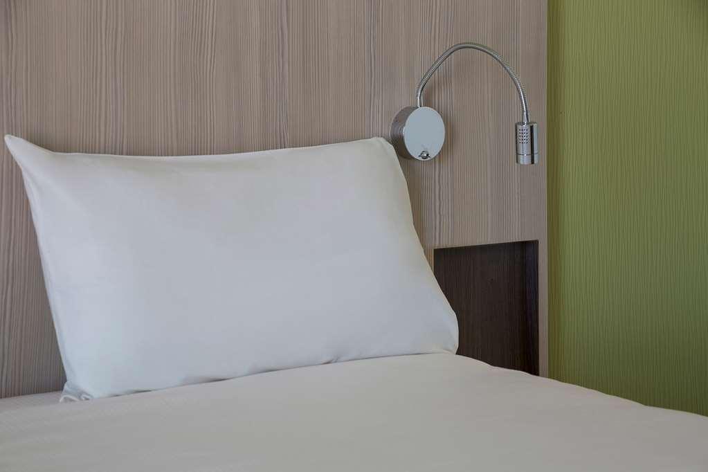 The Originals Access, Hotel Cholet Gare Bilik gambar